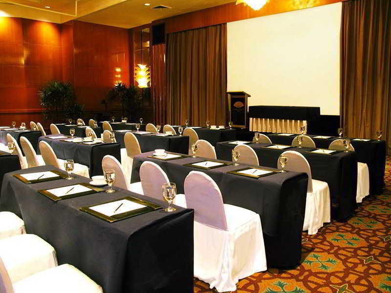 Hotel Mandarin Oriental Manila Makati City Exterior foto